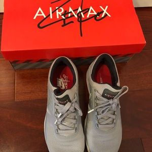 Worn once! Nike Air Max Zero, Women’s 6.5